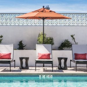 The Pierce: Pool Deck Seating